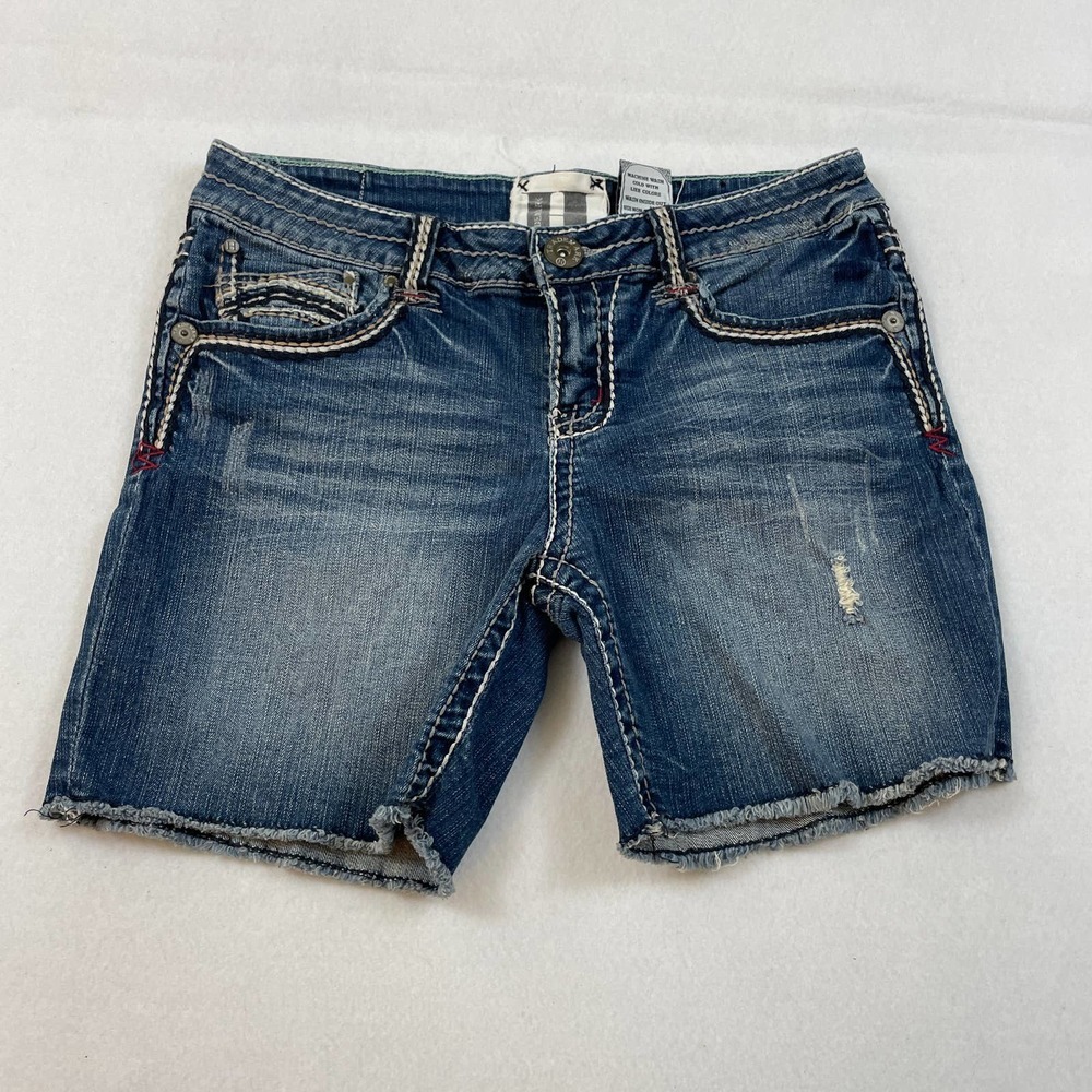 Trademark H Jean Shorts Size 9 / 10